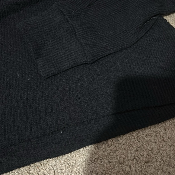 Cropped Sweater - Picture 3 of 5